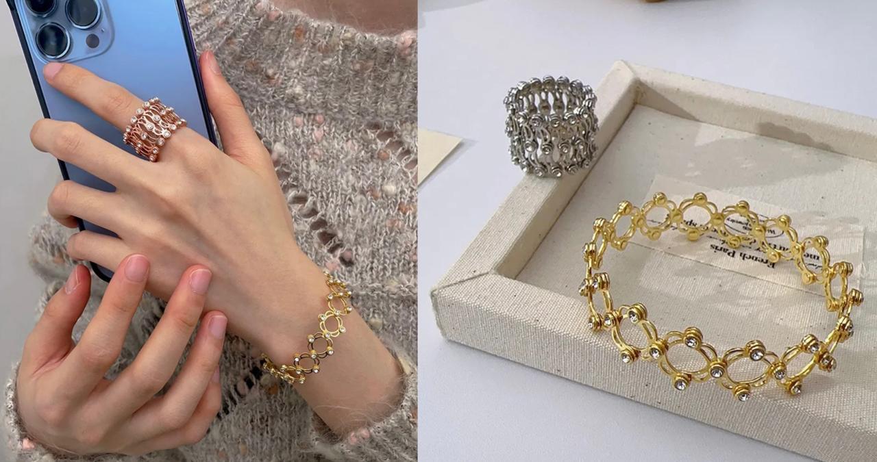 2-in-1 Magic Retractable Ring Bracelet Stretchable Twist Folding Ring - jewel dots